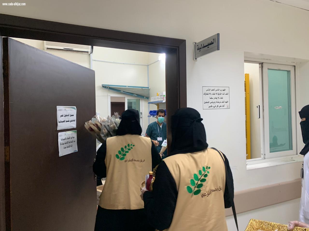 أطلق مبادرة نقدر جهودكم  بصمة التطوعي يكرم رجال الصحة بتربة