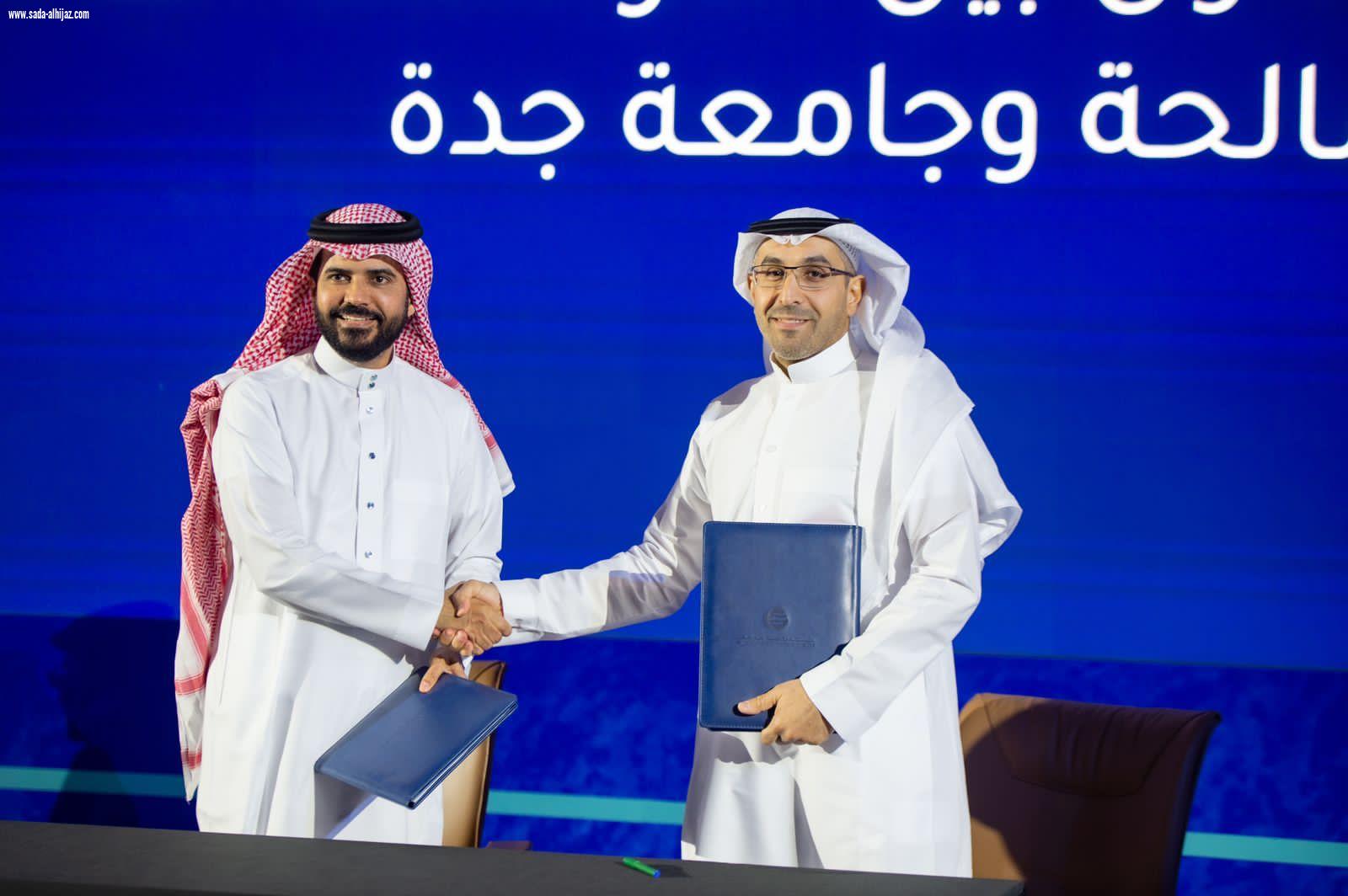 جائزة عالمية..  اتفاقيات وجلسات.. ورش عمل.. حلول ابتكارية