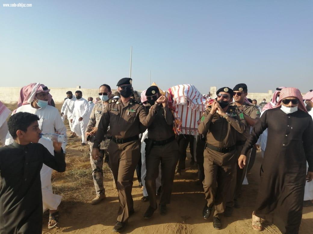 جموع غفيرة تشيع الرقيب اسماعيل عريبي بالموسم