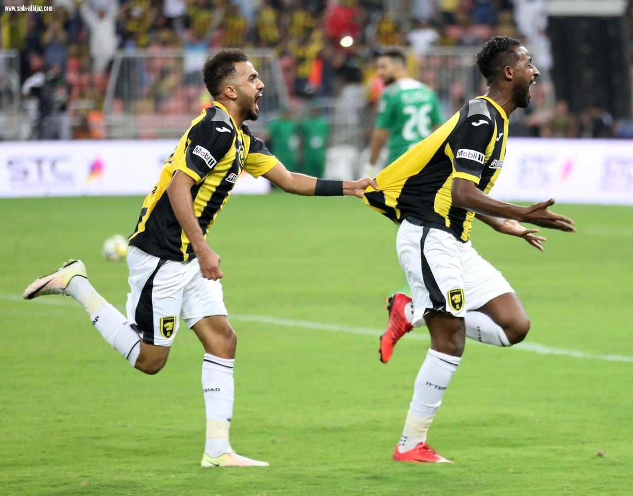 الإتحاد بثلاثية يحقق الكأس الملكية