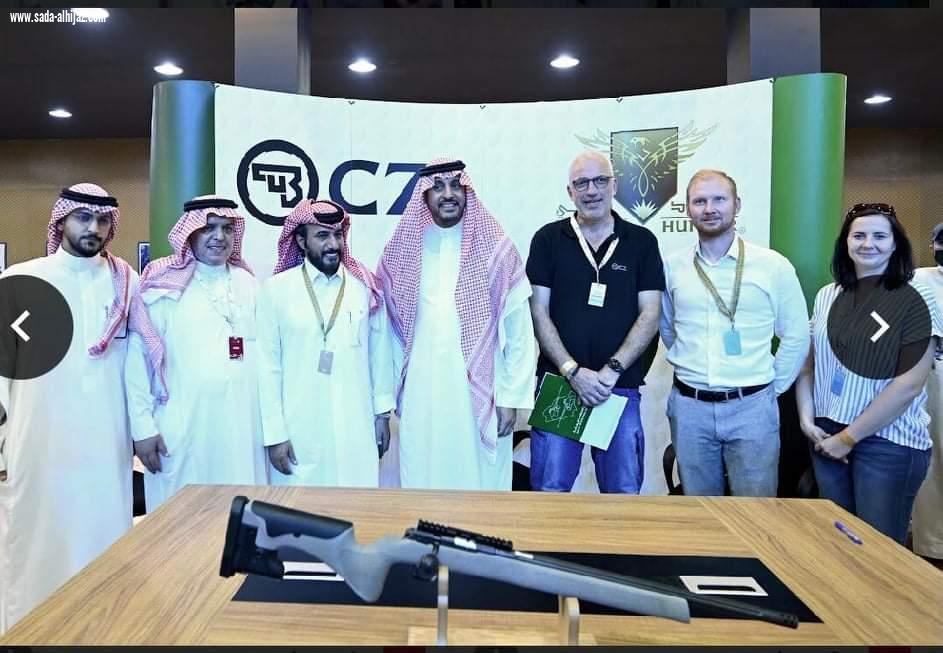  رئيس الاتحاد السعودي للرماية يوقع مذكرة شراكة إستراتيجية مع شركة الصياد العربي  