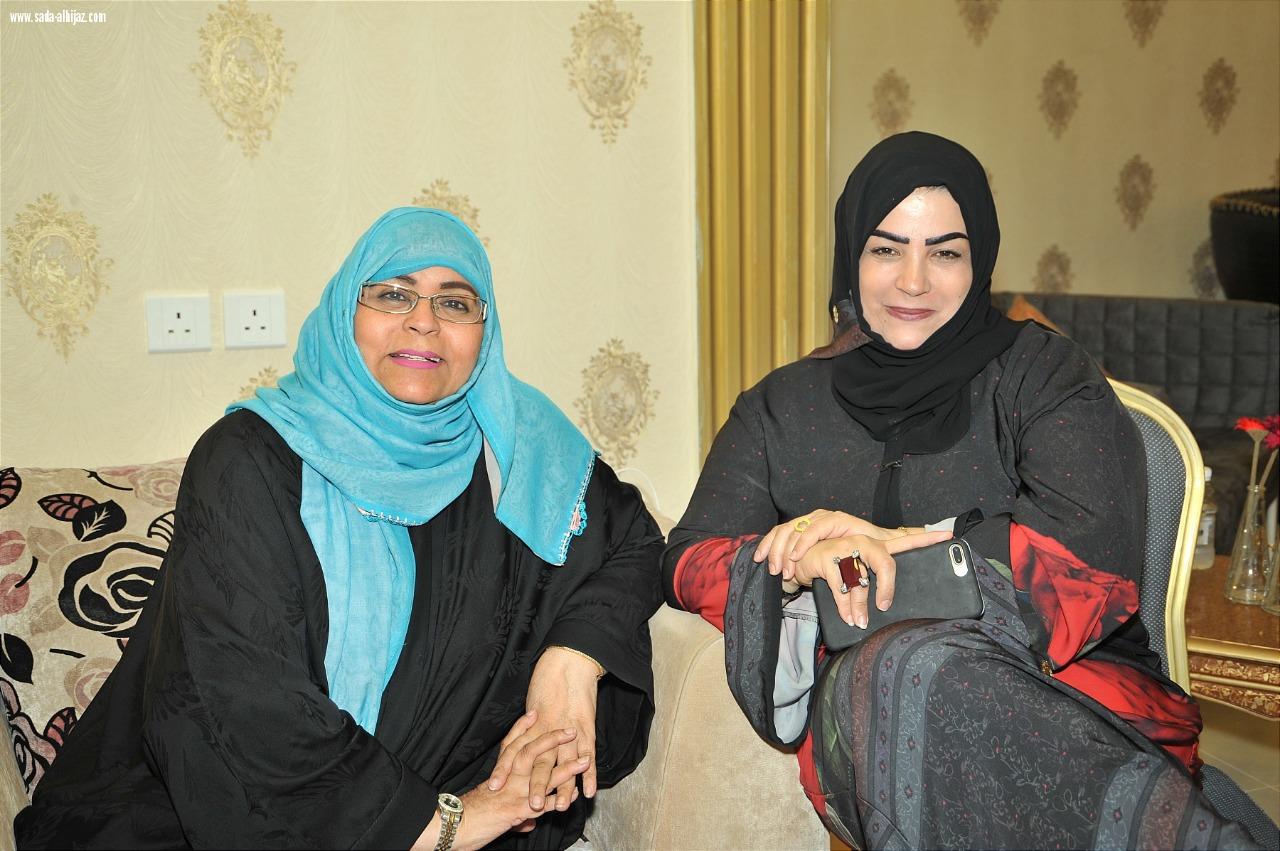 أعضاء لجنة الفعاليات بغرفة جدة يحتفلون بالعيد