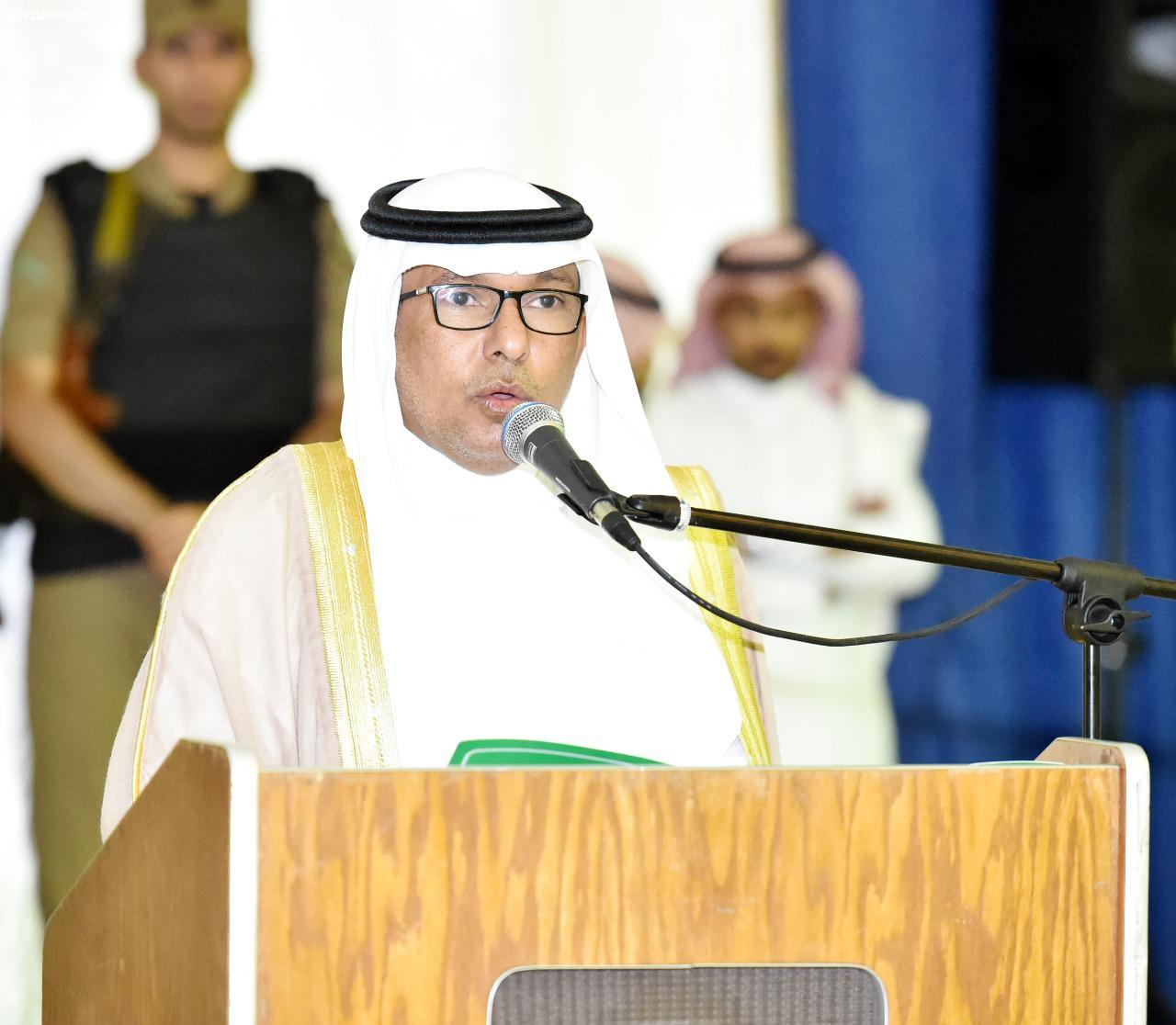 أمير منطقة جازان يلتقي مشايخ وأهالي فرسان 