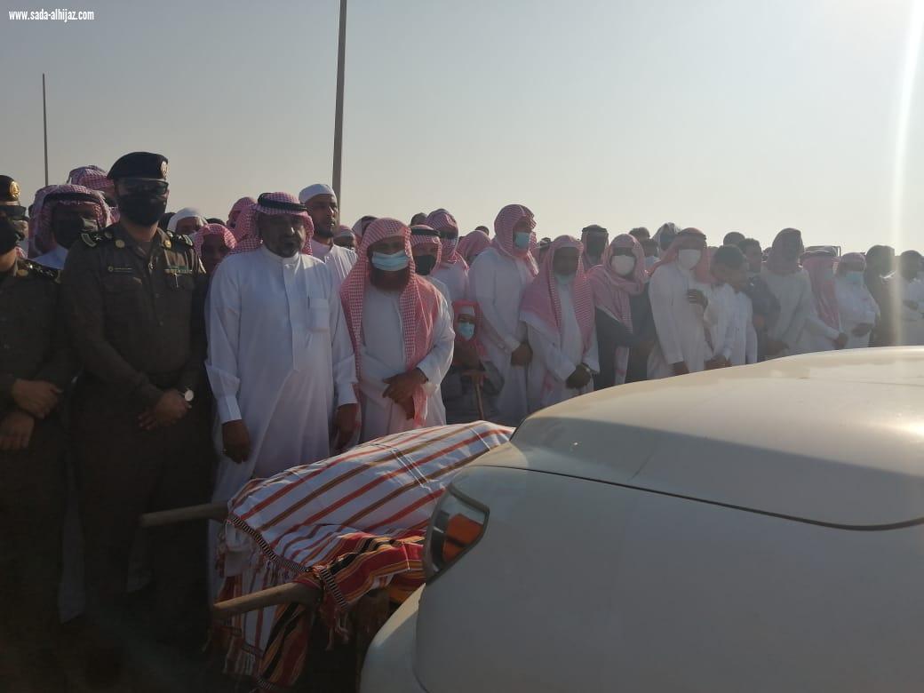جموع غفيرة تشيع الرقيب اسماعيل عريبي بالموسم