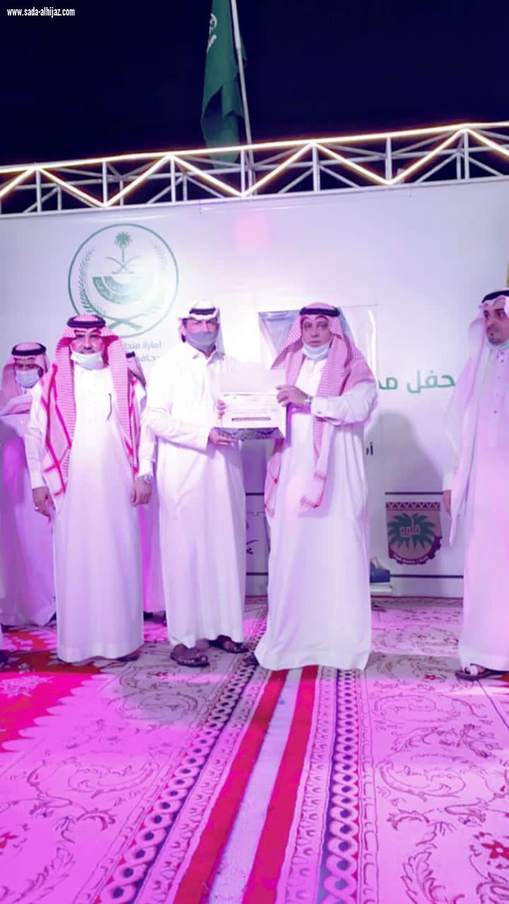 محافظ قلوة وفق توجيهات سموسيدي امير المنطقة العمل في المحافظة بروح الفريق الواحد مع الزملاء مدراء الادارات الحكومية