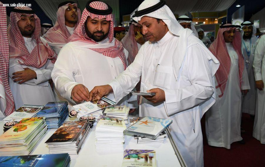 أمير منطقة الجازان بنيابة يفتتح فعاليات الخيمةالدعوية ومشاركات  الجهات الحكومية في مهرجان جازان الشتوي العاشر