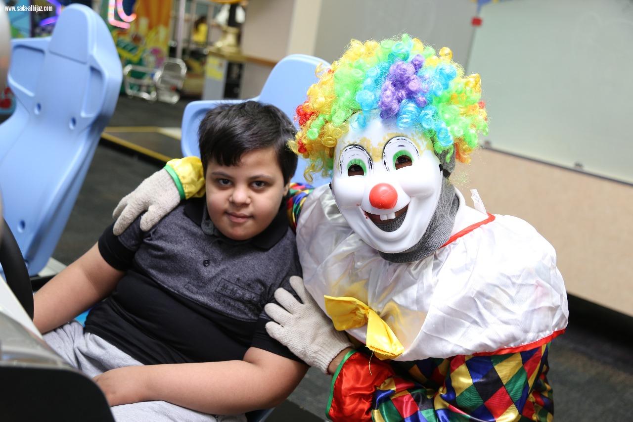 أطفال التوحد ومتلازمة داون يحتفلون