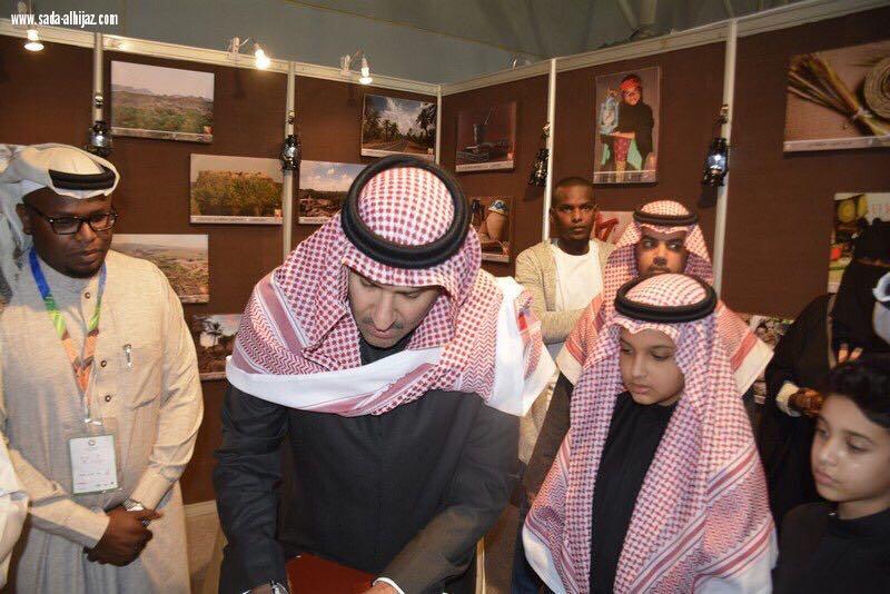 مصوري خيبر ضمن فعاليات ملتقى الوان السعوديه للمره الثاني على التوالي