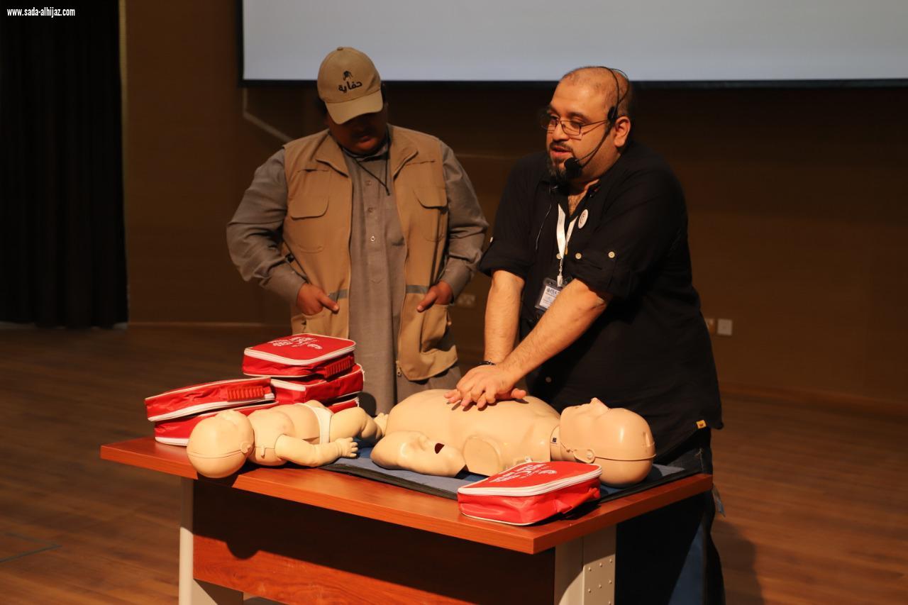 الهلال الأحمر بالمدينة وبالتعاون مع الهيئة الملكية بالعلا : تدريب قرابة الفين مستفيد ومستفيدة من ابناء وبنات محافظة العلا