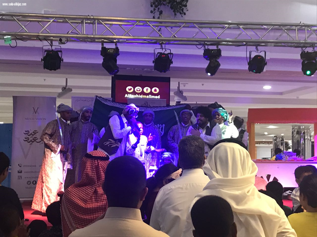نجاح مهرجان يلا نعيد في الراشد ميغا مول بالمدينة المنورة