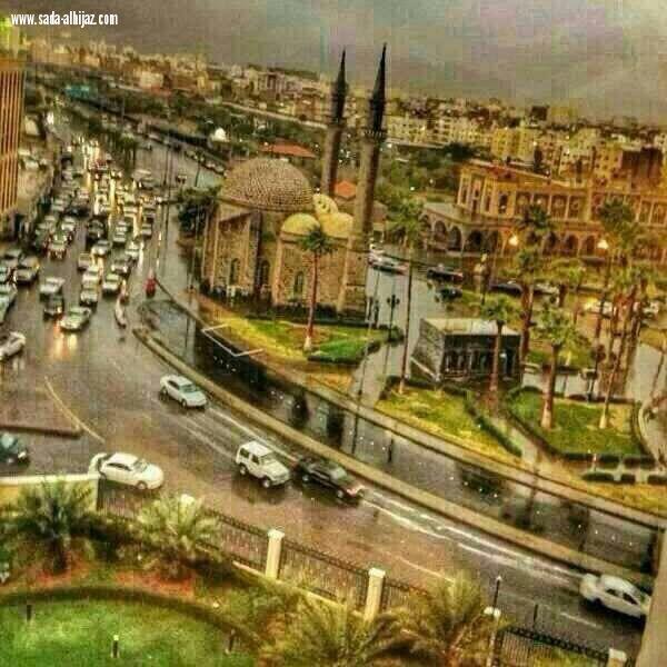 ليلى الأحمدي تنثر شعرها الفصيح في امسية بسكة الحجاز