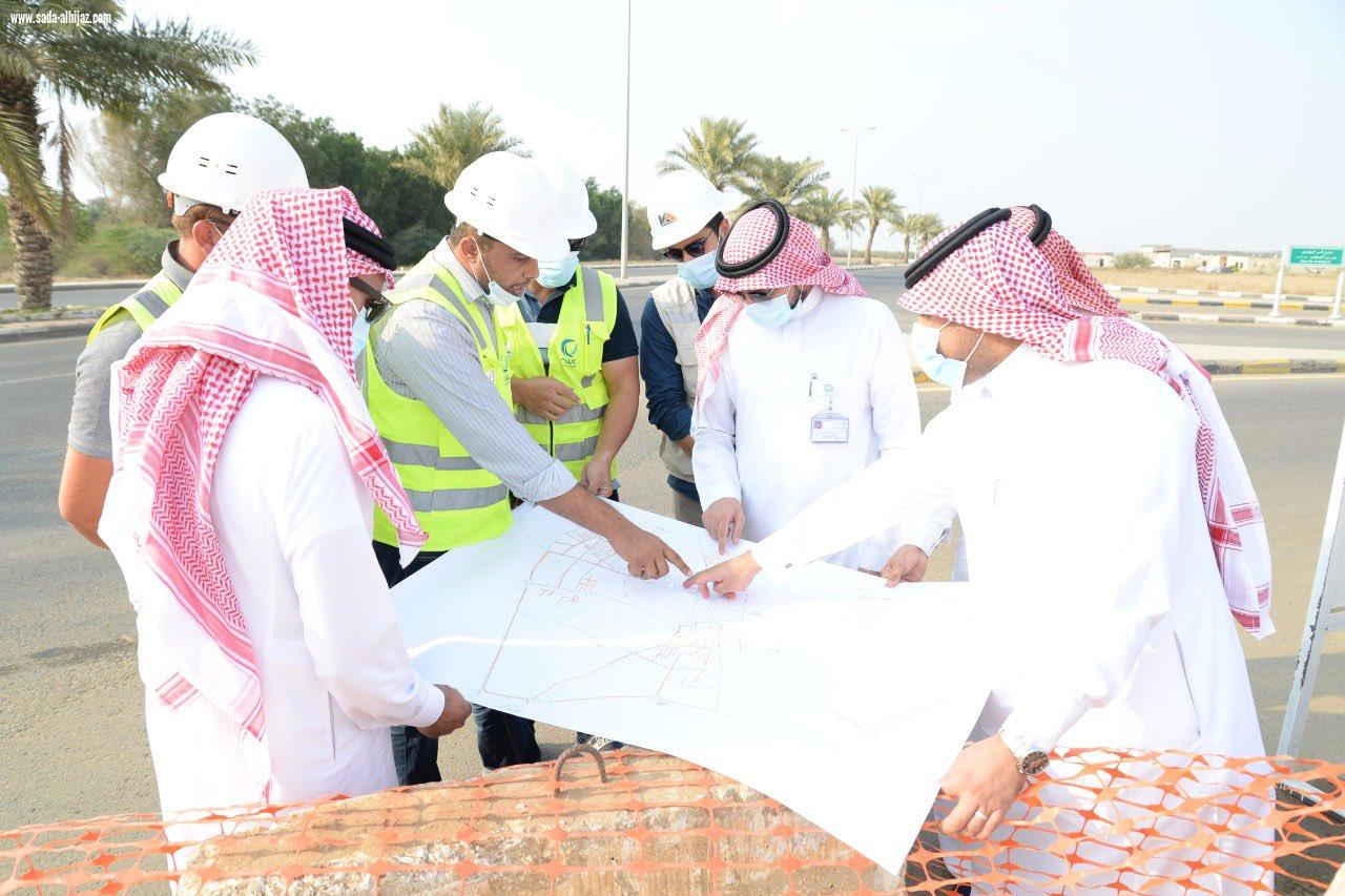 أكد ضرورة التعاون لإيجاد الحلول المناسبة لإنجاز المشروعات التنموية بالمحافظة جبر يقوم بجولة تفقدية لفرع المياه بأبوعريش ويلتقي المحافظ ورئيس البلدية