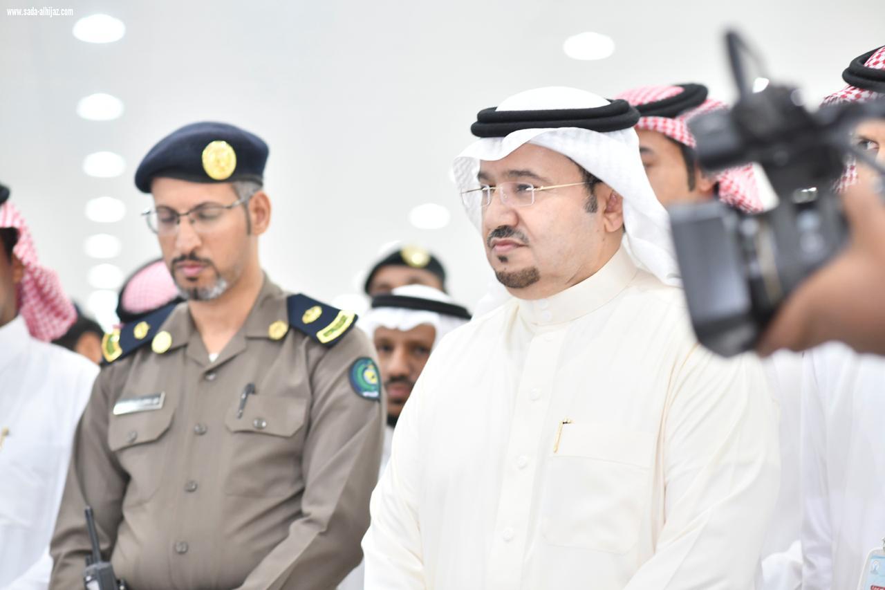 محافظ المجاردة يدشن مهرجان العلوم والتميز والإبداع للموهوبين والموهوبات في شتانا غير