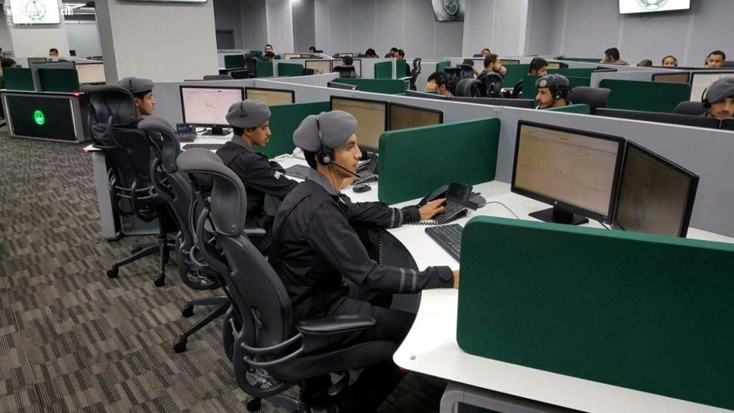 مركز العمليات الأمنية 911 يقيم معرضه التوعوي بجدة وسط ترقب لزيارات أعدادٍ كبيرة من المواطنين والمقيمين