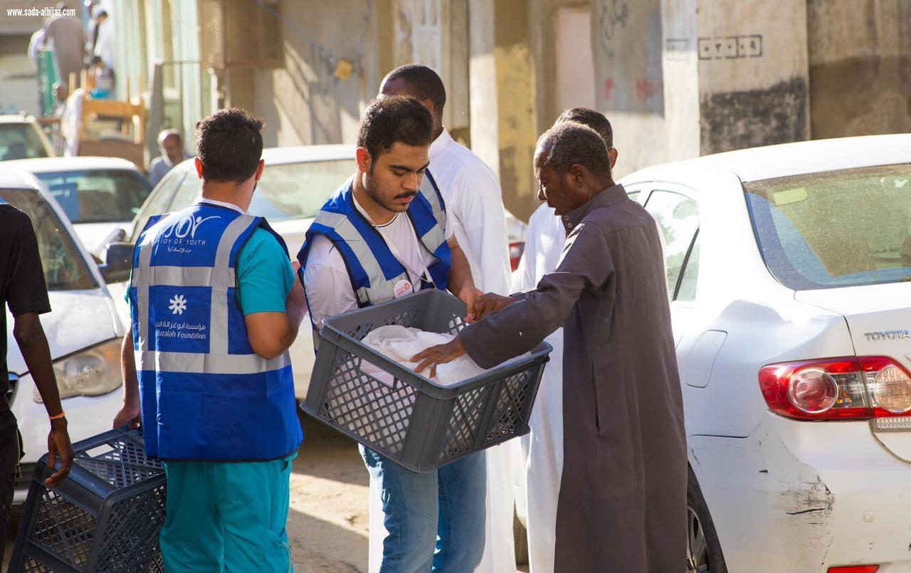 مجموعة حيث الانسان التطوعية تقيم  مبادرة مجتمعية بعنوان عطاءٌ مستمر