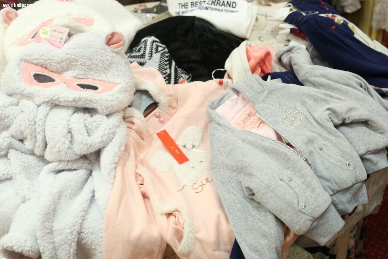 شبكة نادي الصحافة تكرم الفائزة الاولى ام الوليد فاطمه الجهني في بازار الدانه