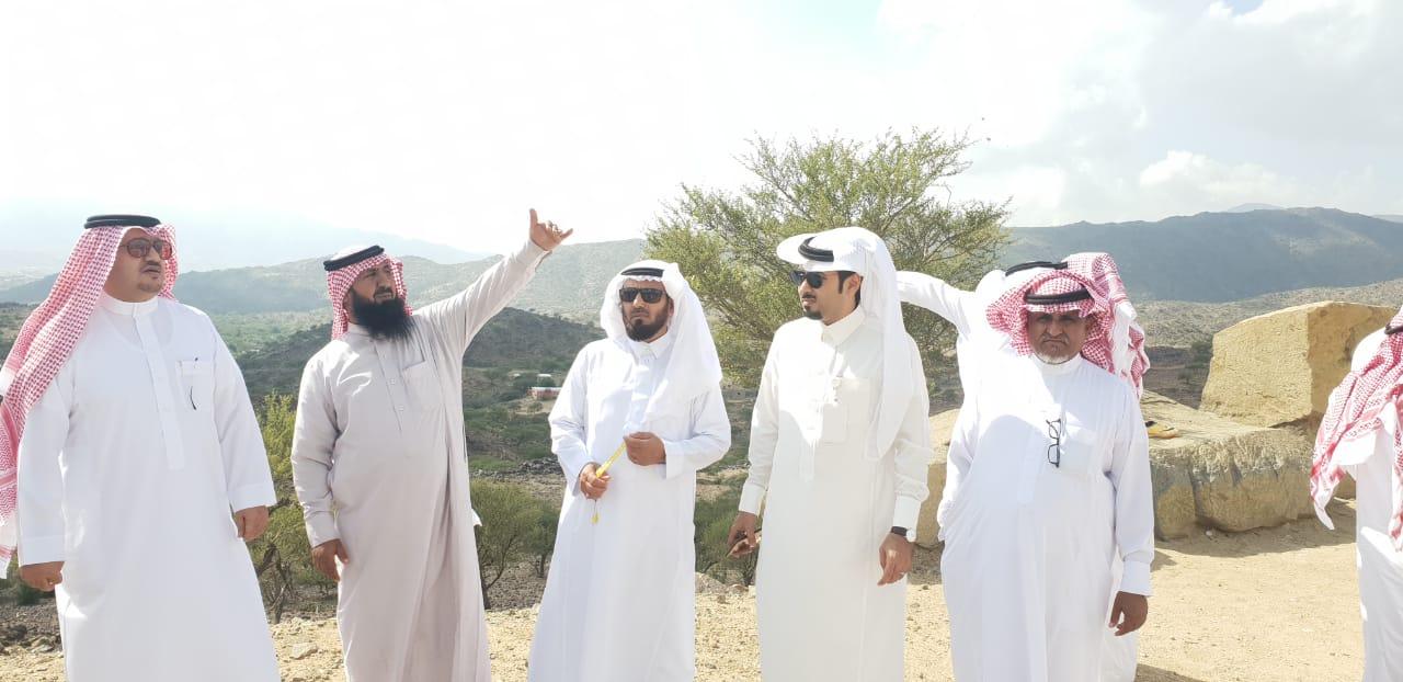 محافظ المجاردة يرأس اجتماع المجلس المحلي بالمجاردة والذي عقد بمركز عبس 