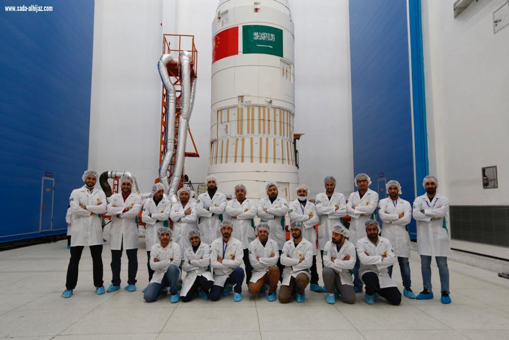 السعودية تطلق بنجاح القمرين الصناعيين سعودي سات 5أوسعودي 5ب للتصوير عالي الدقة