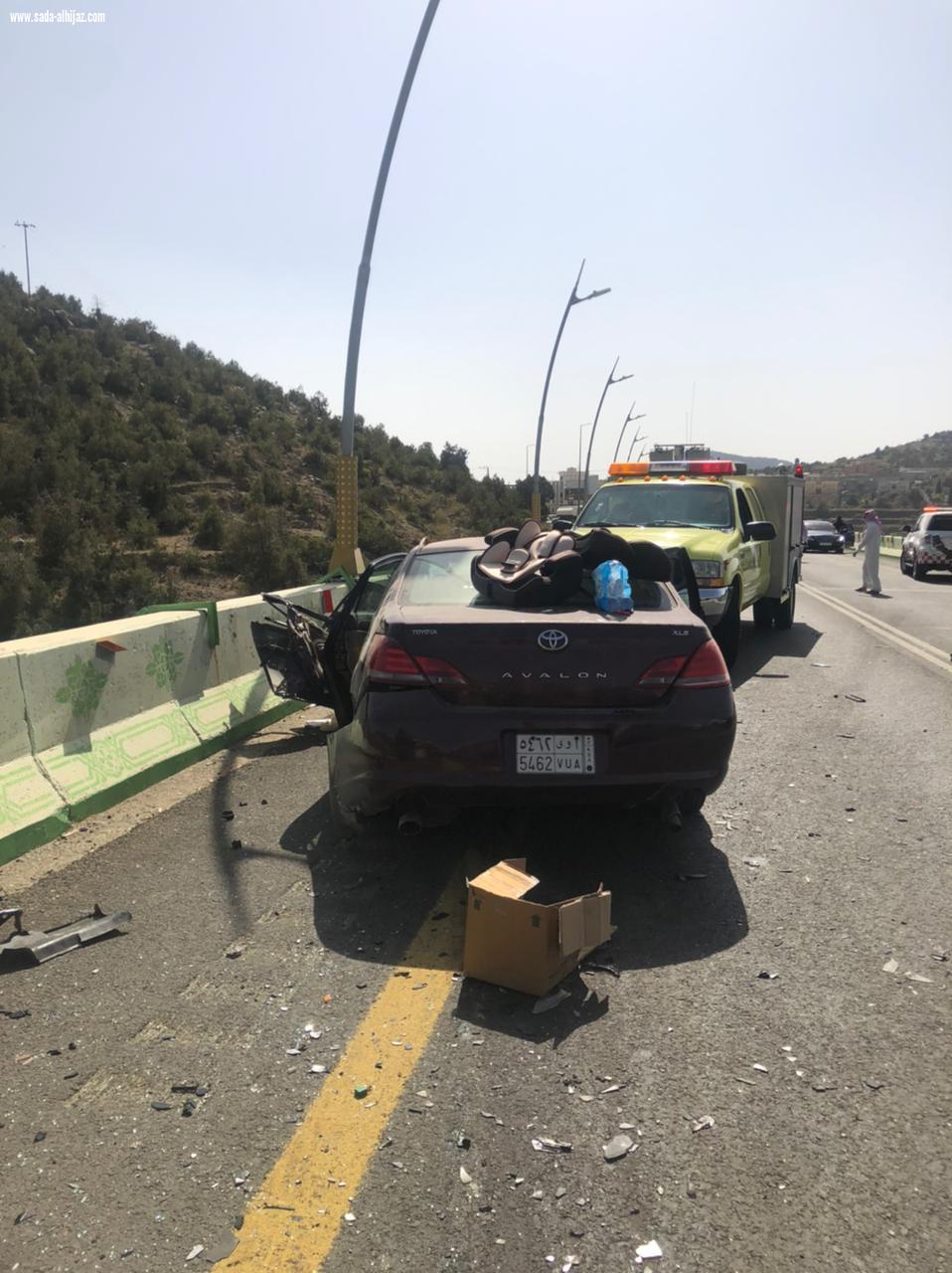 حادث تصادم قبل ظهر اليوم الأربعاء 