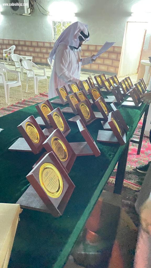 اجتماعي الجعدية يكرم فريق إتحاد الجعدية بمناسبة تاهلهم لنهائيات كاس رابطة جازان