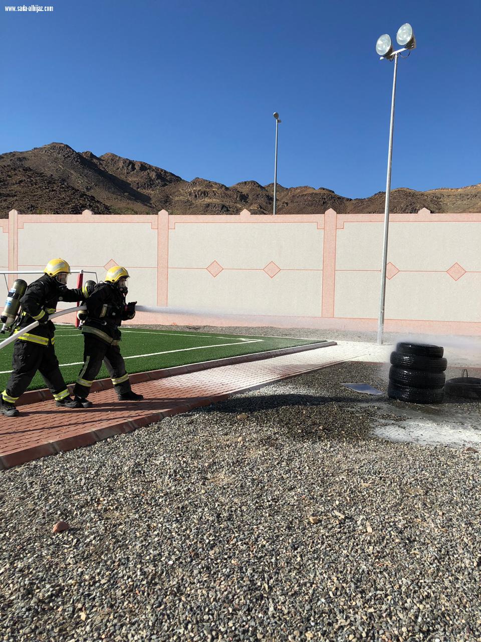 مدني العيص ينفذ فرضية في ثانوية السلطان الغزنوي