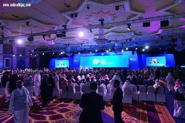  دامج كافة المنتديات الأقتصادية  ومن بينهم منتدي جدة الاقتصاد ي  ليكون تحت شعار(من الرؤية إلي الواقع ..استثمرفي مكة )