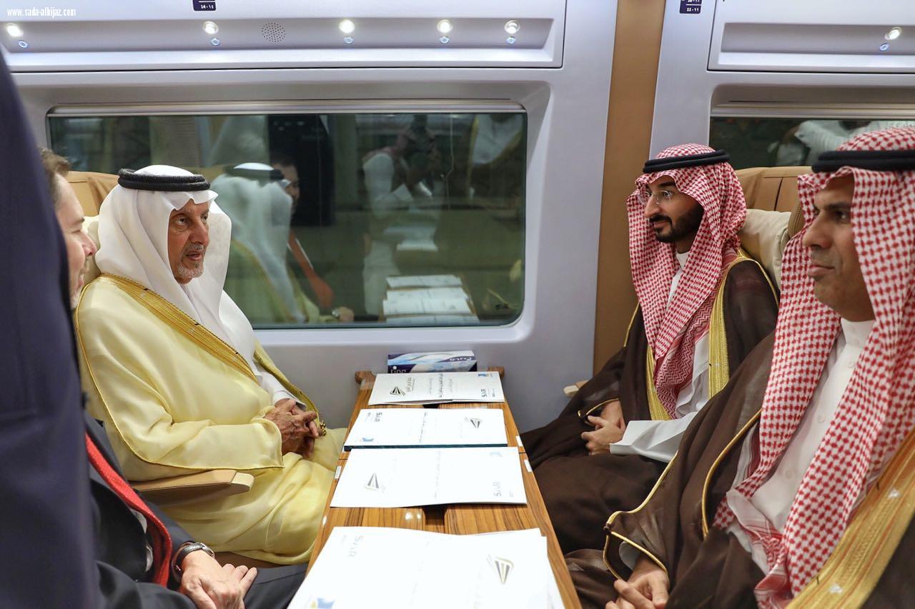 أمير مكة يهنأ خادم الحرمين على ماتحقق من إنجاز في قطار الحرمين الذي سيخدم الحجاج والمعتمرين وسكان الوطن الغالي