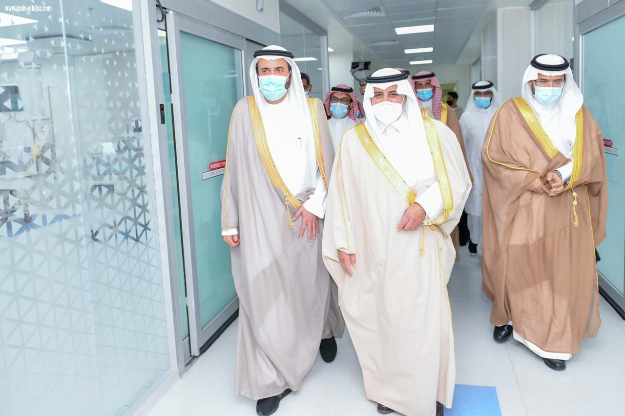 أمير منطقة تبوك يدشن مستشفى الولادة والاطفال الجديد بالمنطقة 