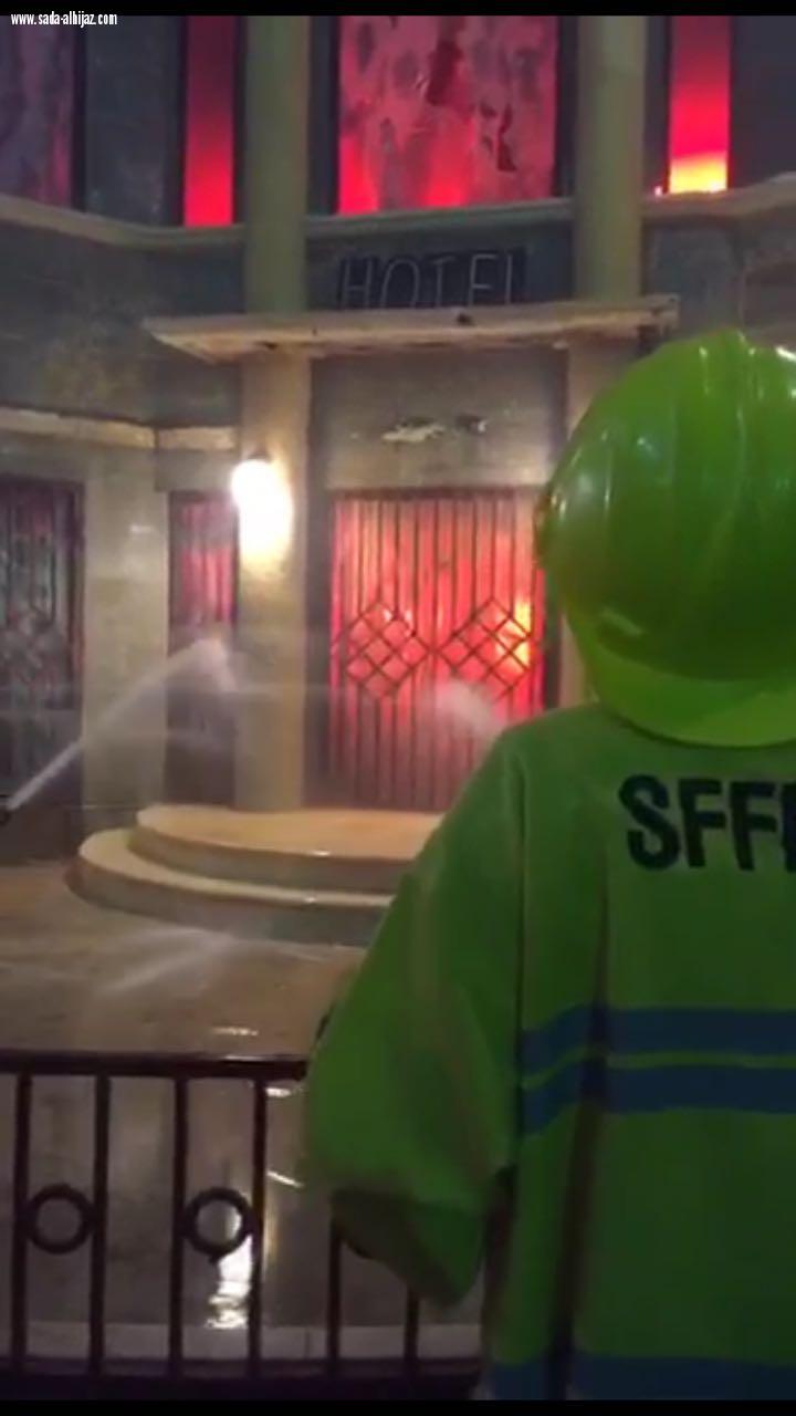 الأطفال المعوقين يحاكون المهن في كيدزينيا 