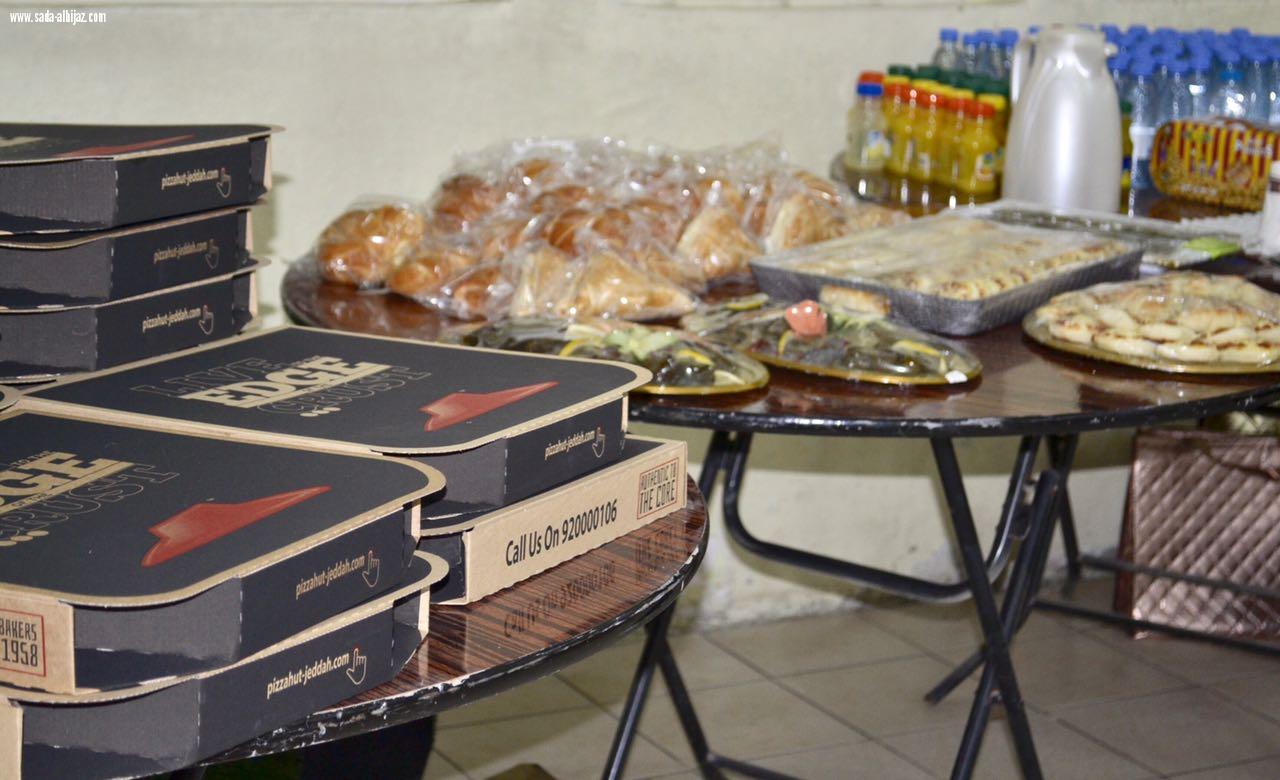 فريق أثار التطوعي يشارك  بفعالية نجاحكم نجاحنا في جدة.