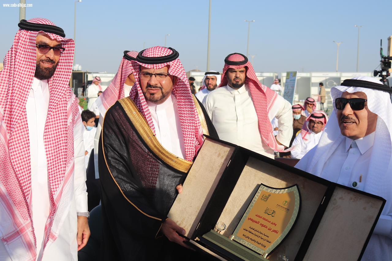 *انطلاق برامج القافلة الإرشادية الزراعية بمنطقة مكة المكرمة* 