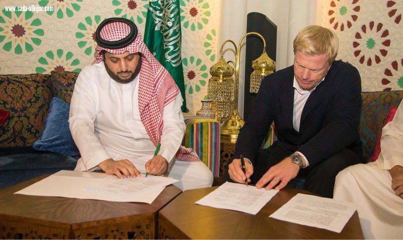 هيئة الرياضة تنشىء أكاديمية أوليفر كان الدولية لتطوير حراس المرمى