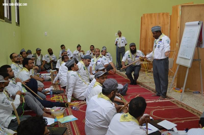 قيادات تعليم محايل تستقبل مشرف عام الوزارة 