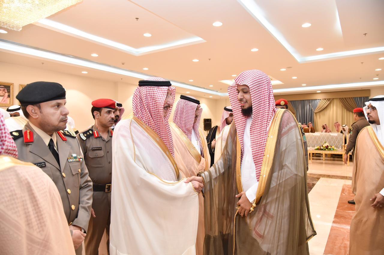 سمو أمير منطقة جازان يستقبل المهنئين بعيد الأضحى المبارك