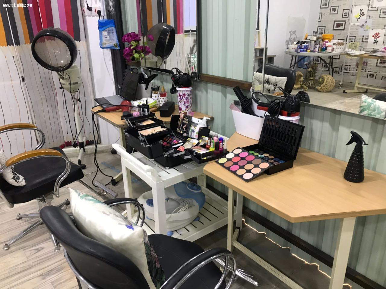 الجهني تدشن الورشة المحمية لطالبات العوق الفكري بتعليم المدينة.