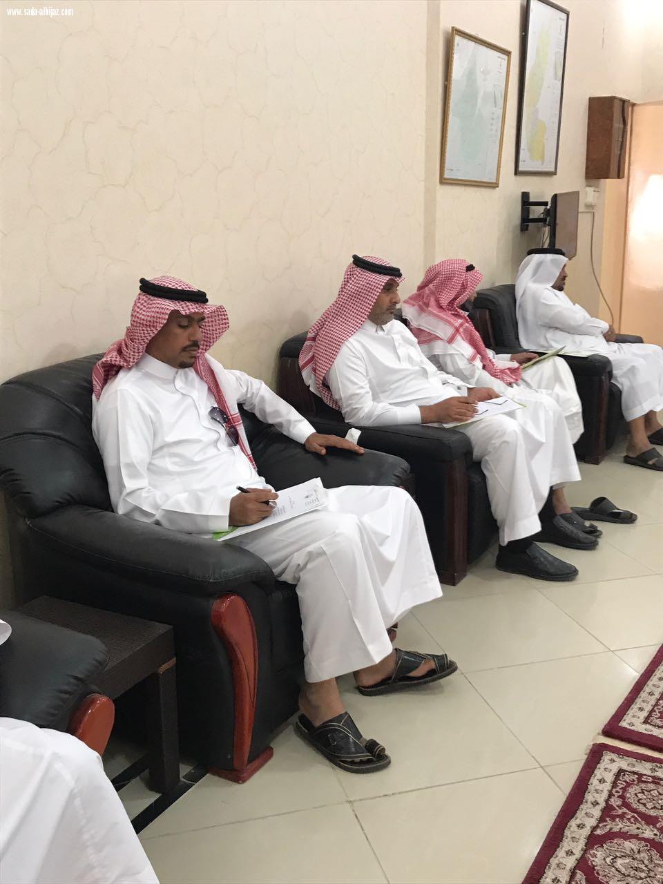 لجنة  إصلاح ذات البين بالظبية والجمعةتعقد اجتماعها  الدوري