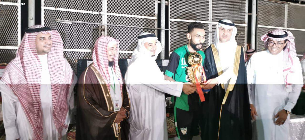 العواف محافظ محافظة الطوال المكلف يرعى نهائي دورة الحد الجنوبي الاولى