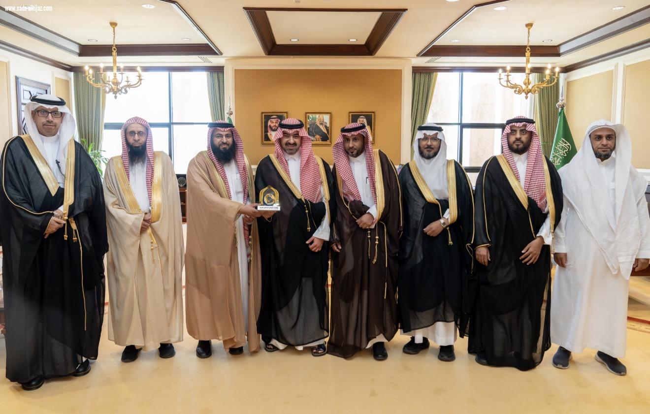 نائب أمير تبوك يطلع على التقرير السنوي لفرع مؤسسة سليمان الراجحي الخيرية بالمنطقة   