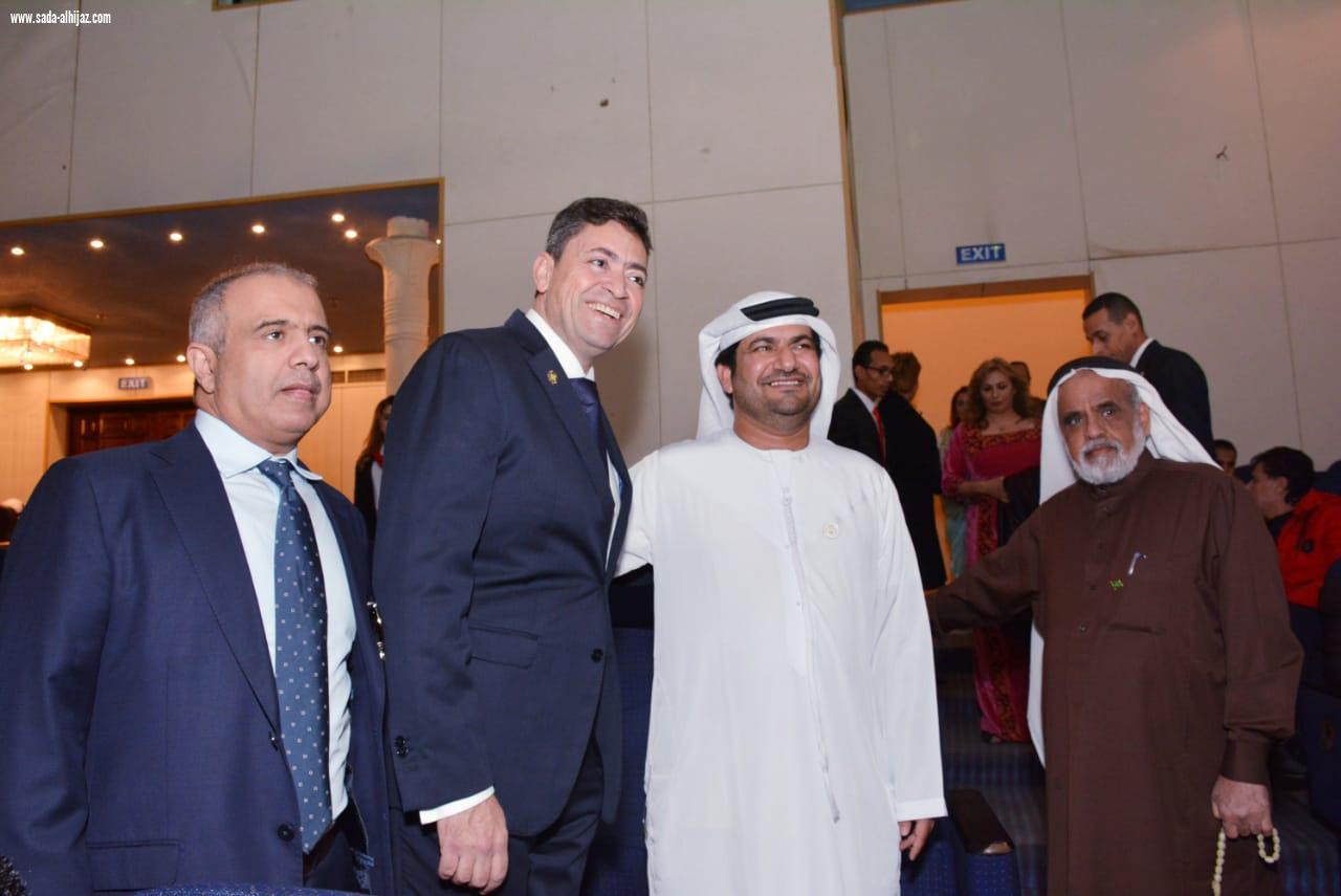 سعودي يحقق جائزة المنجزين العرب فئة المسؤولية الإجتماعية