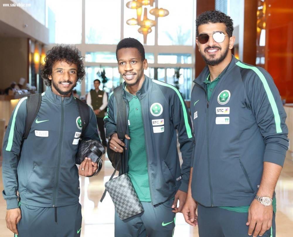 لاعبو الهلال الدوليون يصلون  ابوظبي والكشف عن اسعار تذاكر ذهاب نهائي  أبطال آسيا