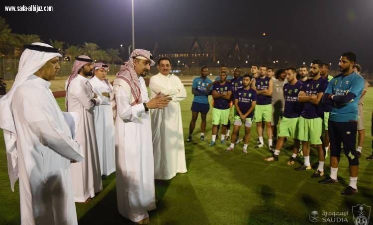 تركي الفيصل يطالب اللاعبين بعودة الانتصارات  والأهلي يواصل تدريباته بمشاركة الدوليين