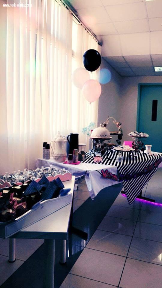 ورش ختامية لمقرر أسس العناية بالشعر بتقنية البنات بالمدينة