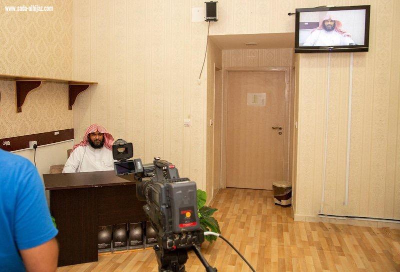 عبر 390 شاشة.. بث مباشر لمحاضرات الدعاة في غرف الحجاج بمشعر منى