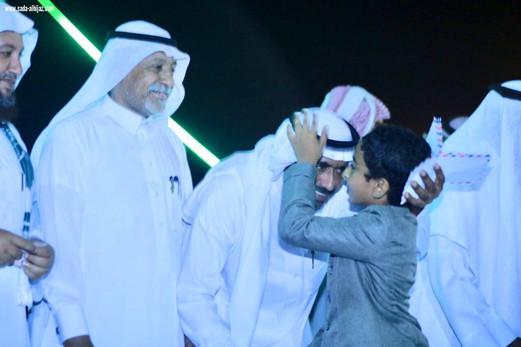 أهالي قامرة يحتفلون باليوم الوطني89 همة حتى القمة