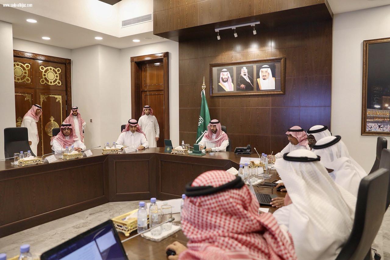نائب أمير منطقة مكة المكرمة بجدة يرأس يوم الاثنين اجتماعا لمناقشة سير العمل والتطورات في مشروع النقل العام بالعاصمة المقدسة