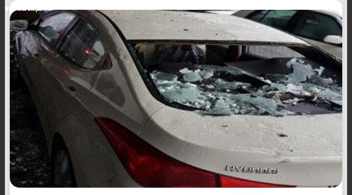 الأمطار  تتلف السيارات في المدينه المنورة 