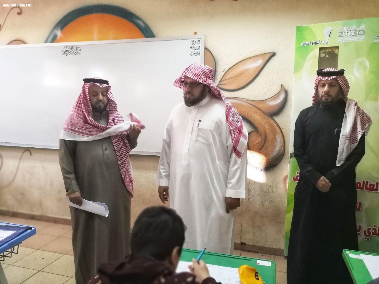 مدير تعليم المدينة المنورة يتفقد مدرسة الشيخ محمد بن إبراهيم 