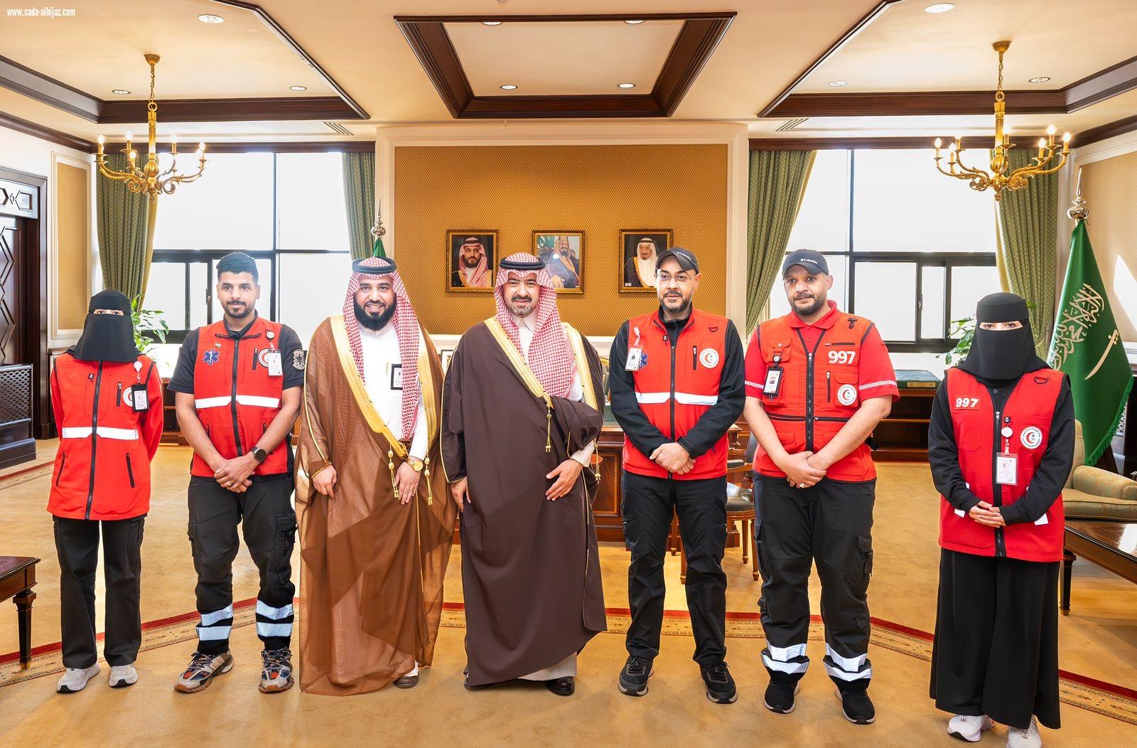 نائب أمير تبوك يثمن حصول فرع هيئة الهلال الأحمر السعودي بالمنطقة على عدد من الاعتمادات الدولية  