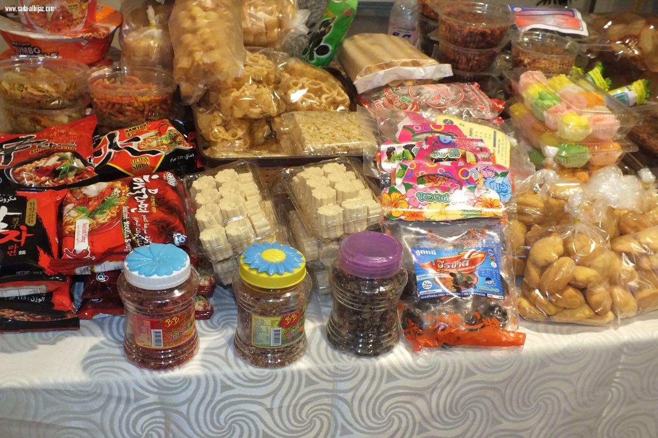 استمرار فعاليات بازار بيت المرآة لليوم الثالث غمرات وشعر وتكريم للمنظمات والاعلاميات من مركز بيت المرأة