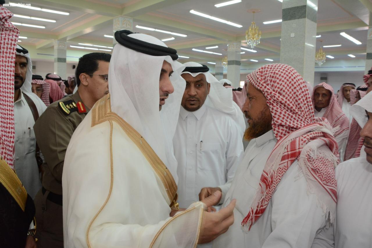 جموع المصلين بمركز بحر أبو سكينه تشيع شهيدي الواجب عسيري والربعي 